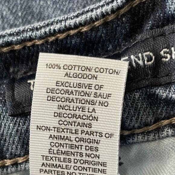 Lucky Brand Womens Jean Shorts Size 4/27 Mid Rise The Boyfriend Short Blue Denim - Picture 7 of 11